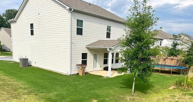 5290 Burrus Lane SW, Mableton, GA 30126