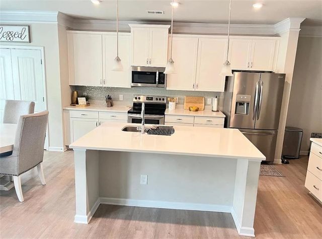 5290 Burrus Lane SW, Mableton, GA 30126