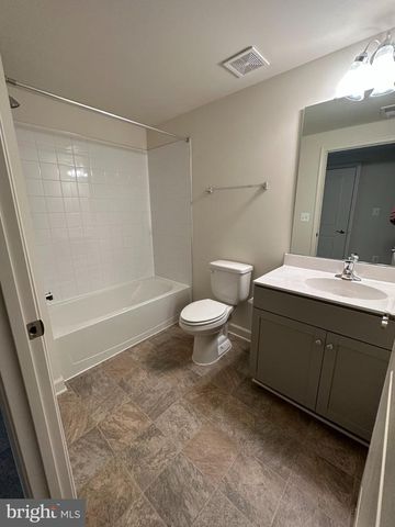 304 BUCKEYE CIR, La Plata, MD 20646