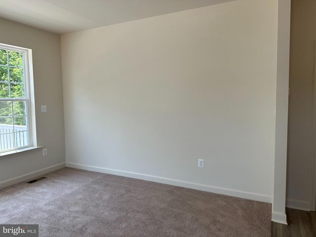 304 BUCKEYE CIR, La Plata, MD 20646