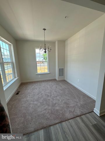 304 BUCKEYE CIR, La Plata, MD 20646