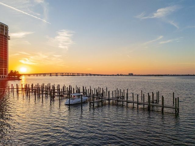 2885 Palm Beach BLVD 308, Fort Myers, FL 33916