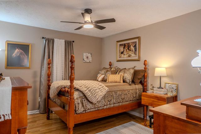 10405 E KY-52, Paint Lick, KY 40461