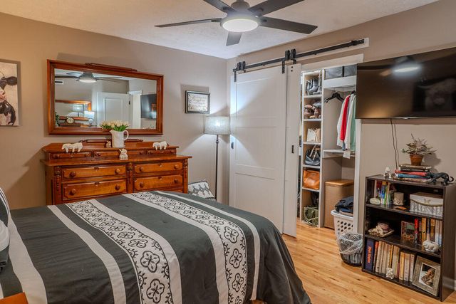 10405 E KY-52, Paint Lick, KY 40461