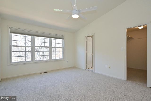 7415 GILLINGHAM ROW, Alexandria, VA 22315