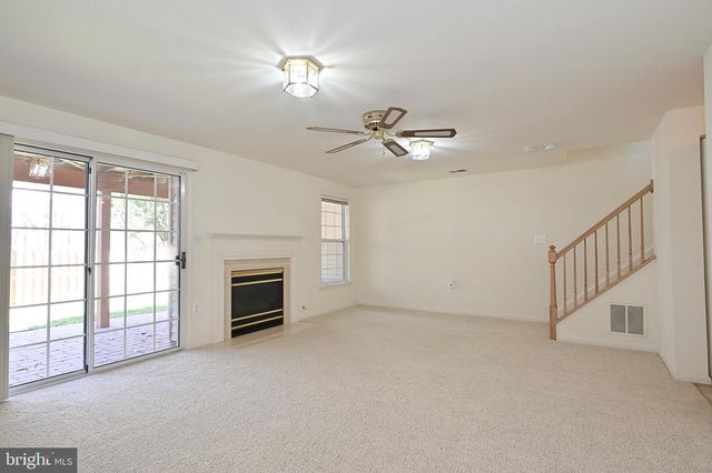 7415 GILLINGHAM ROW, Alexandria, VA 22315