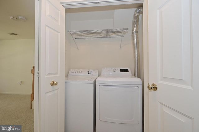 7415 GILLINGHAM ROW, Alexandria, VA 22315