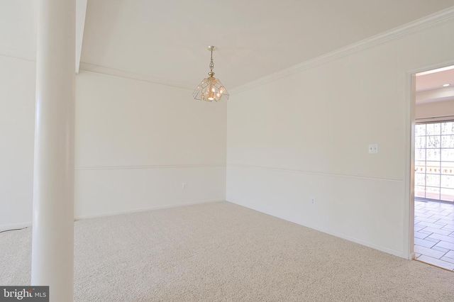 7415 GILLINGHAM ROW, Alexandria, VA 22315