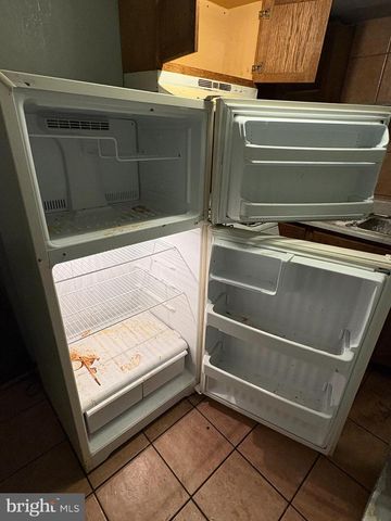 24 N PEACH ST, Philadelphia, PA 19139