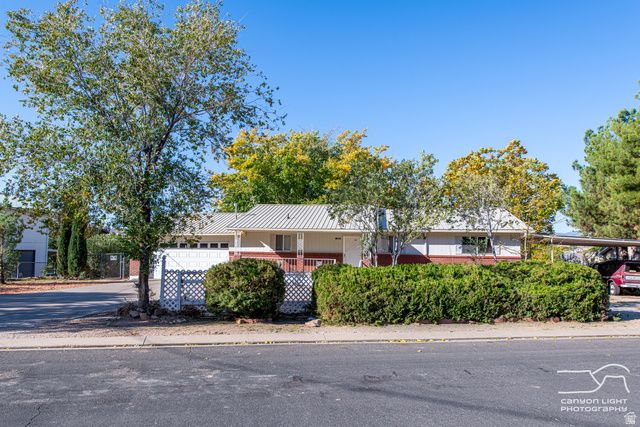 385 N 100 E, La Verkin, UT 84745