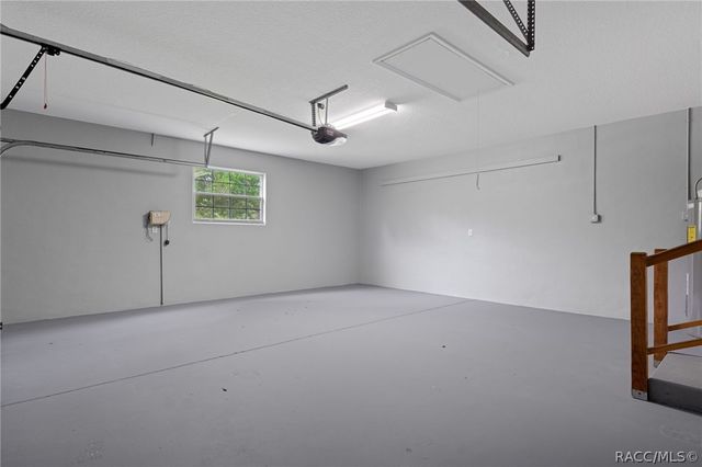 1852 W Ivorywood Drive, Beverly Hills, FL 34465