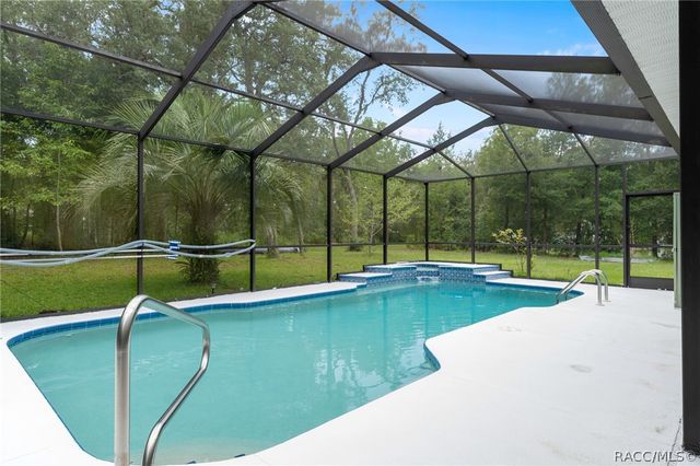 1852 W Ivorywood Drive, Beverly Hills, FL 34465