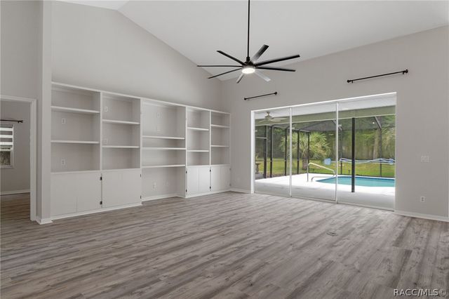 1852 W Ivorywood Drive, Beverly Hills, FL 34465