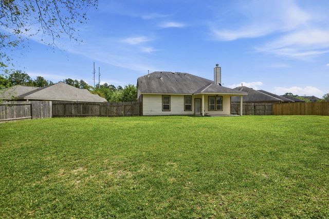 7 Maple Mill Court, Conroe, TX 77301