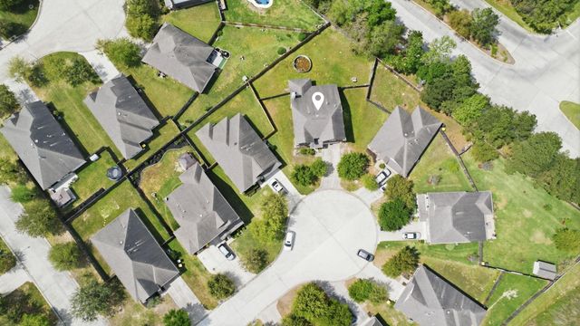 7 Maple Mill Court, Conroe, TX 77301