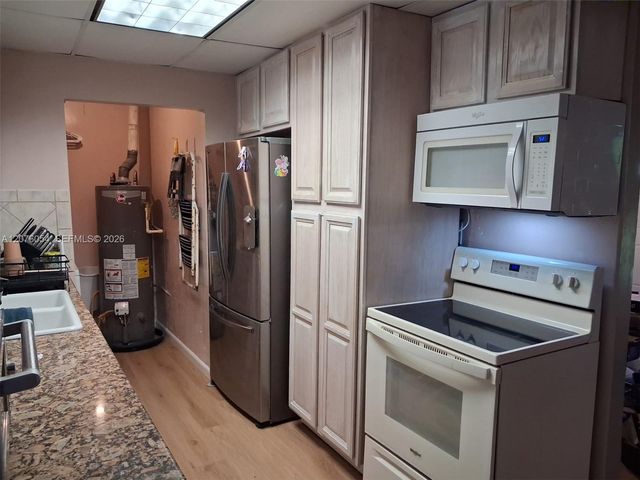 6359 SW 2nd Street, Margate, FL 33068