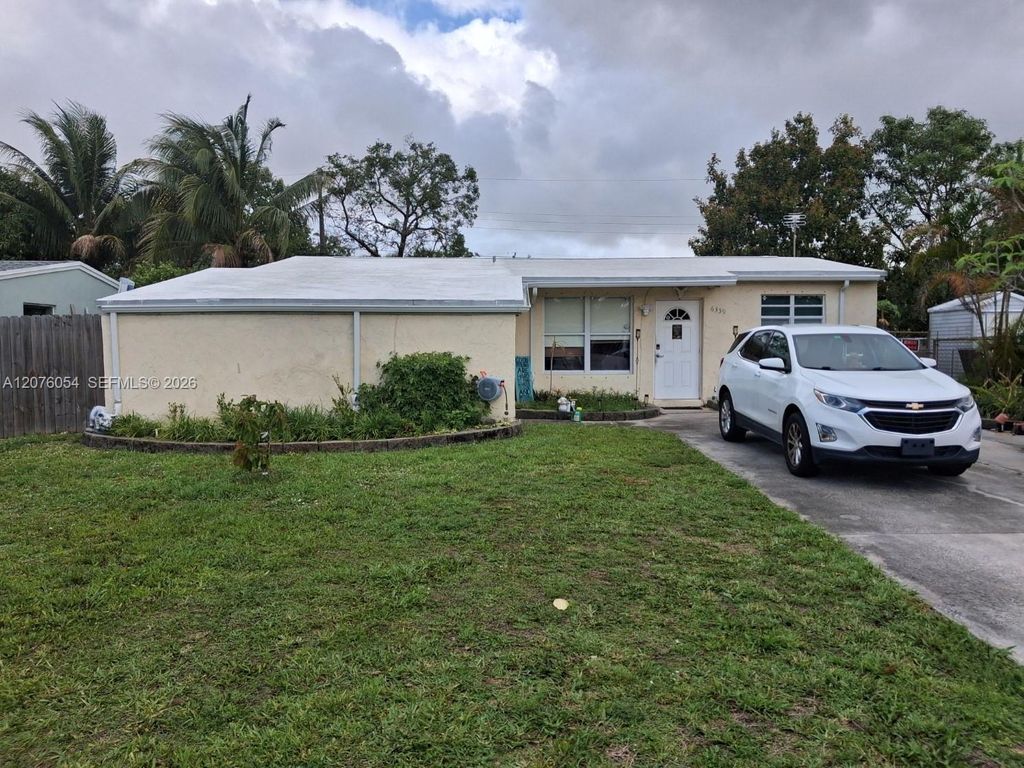 6359 SW 2nd Street, Margate, FL 33068