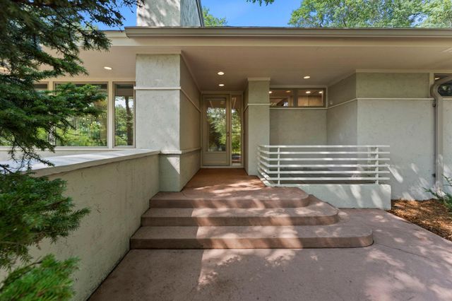 11945 Isleton Avenue N, Grant, MN 55082