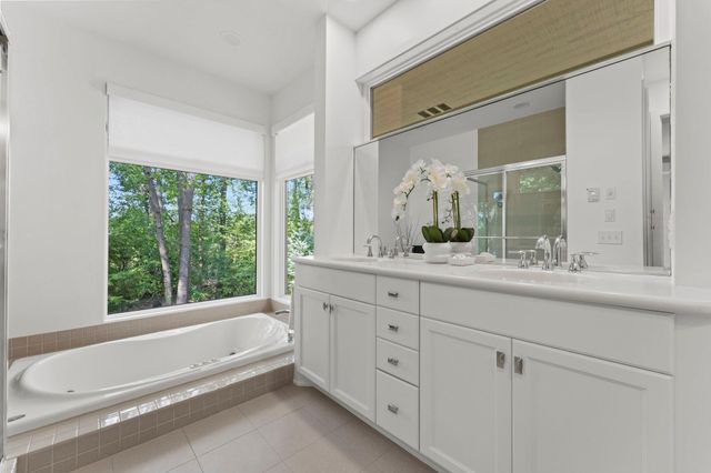 11945 Isleton Avenue N, Grant, MN 55082