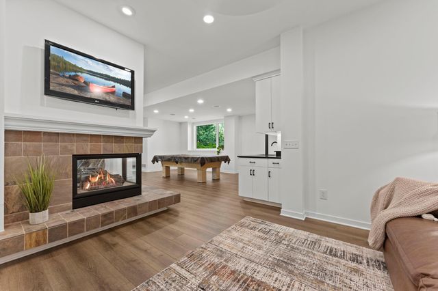 11945 Isleton Avenue N, Grant, MN 55082