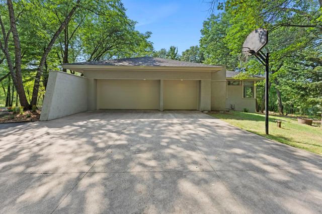 11945 Isleton Avenue N, Grant, MN 55082