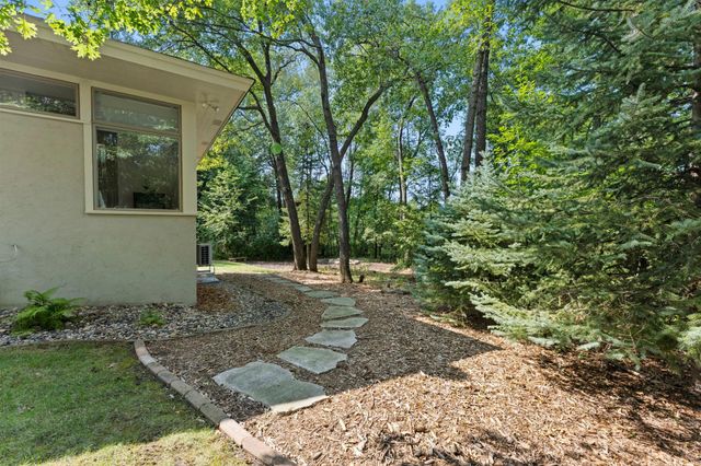 11945 Isleton Avenue N, Grant, MN 55082
