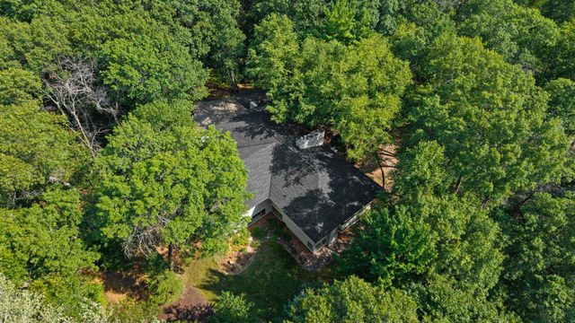 11945 Isleton Avenue N, Grant, MN 55082