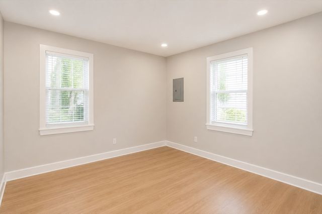 20 Rayburn Rd, Stoughton, MA 02072