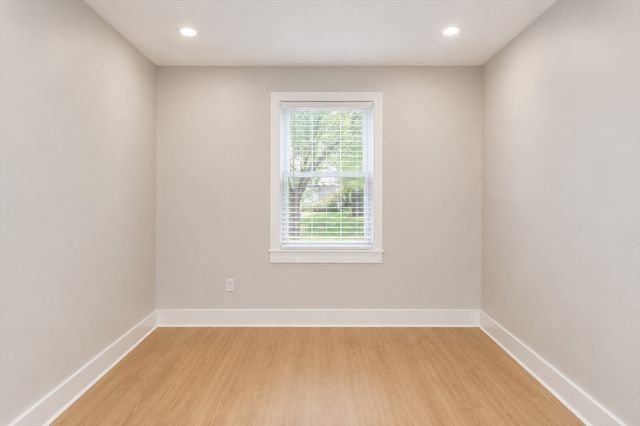 20 Rayburn Rd, Stoughton, MA 02072