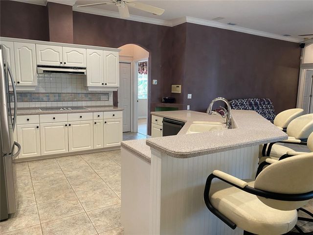 2686 CRYSTAL CIRCLE, Dunedin, FL 34698