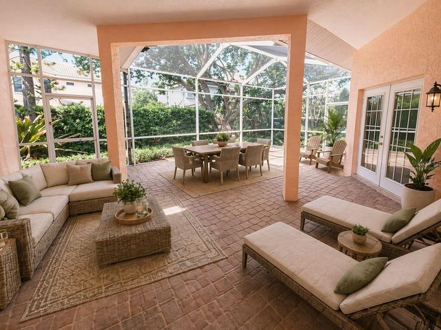 2686 CRYSTAL CIRCLE, Dunedin, FL 34698