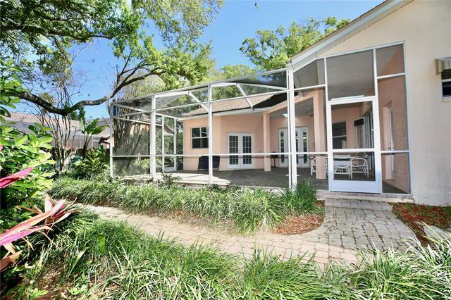 2686 CRYSTAL CIRCLE, Dunedin, FL 34698