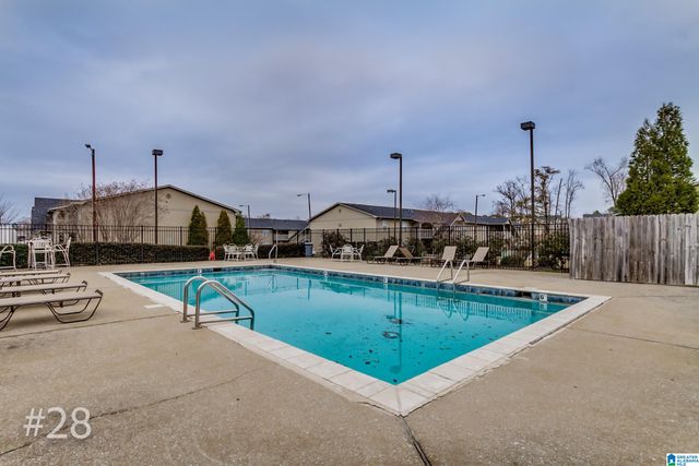 210 15th St E Apt 28, Tuscaloosa, AL 35401
