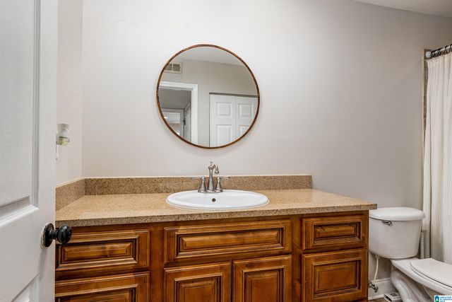 210 15th St E Apt 28, Tuscaloosa, AL 35401