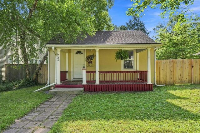 726 Alabama Street, Lawrence, KS 66044