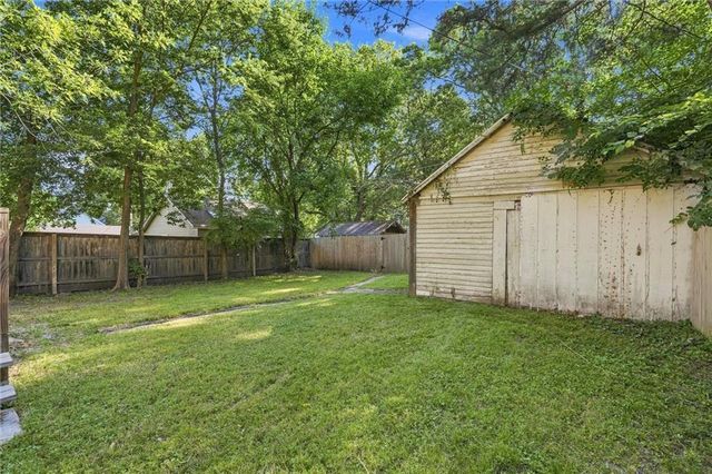 726 Alabama Street, Lawrence, KS 66044