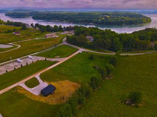 2 Lighthouse Road, Monticello, KY 42633