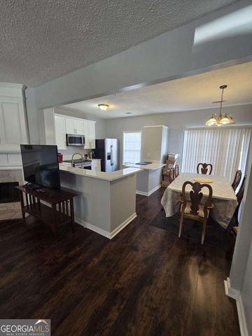 1090 Kilmington Court, Alpharetta, GA 30009