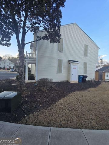 1090 Kilmington Court, Alpharetta, GA 30009