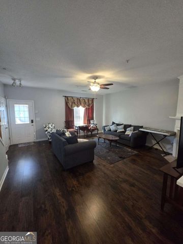 1090 Kilmington Court, Alpharetta, GA 30009