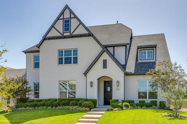 13821 Parkline Way, Fort Worth, TX 76008