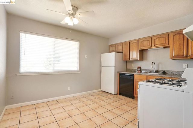 1017 H ST, Antioch, CA 94509