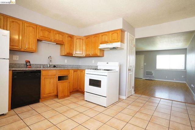 1017 H ST, Antioch, CA 94509