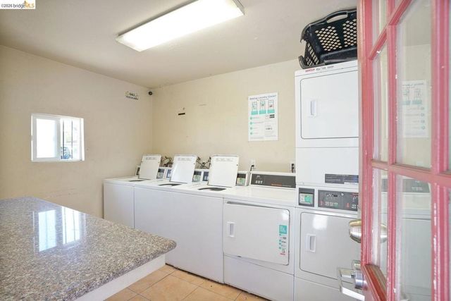 1017 H ST, Antioch, CA 94509