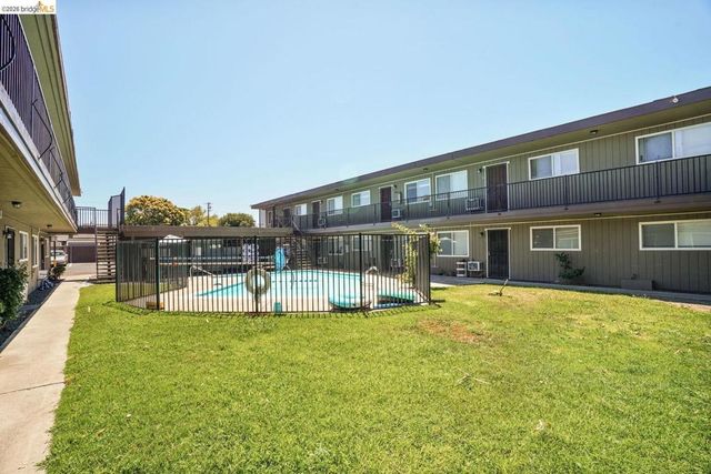 1017 H ST, Antioch, CA 94509