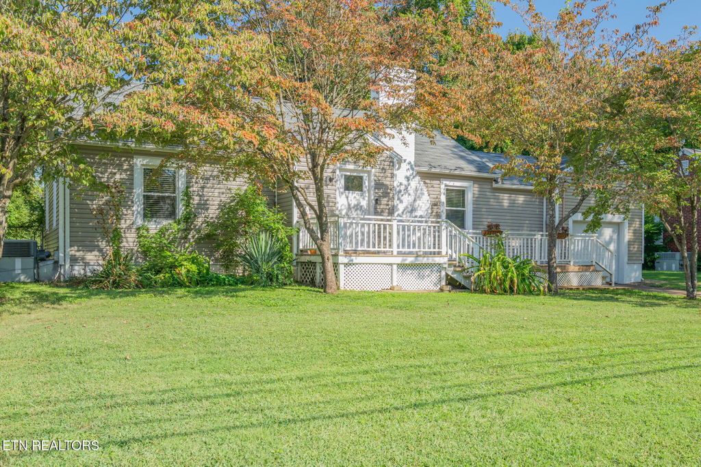 3219 Avondale Ave, Knoxville, TN 37917