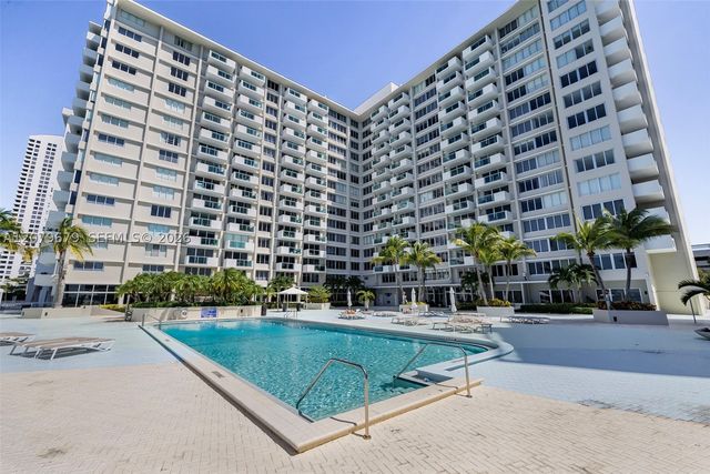 1200 West Ave 317, Miami Beach, FL 33139