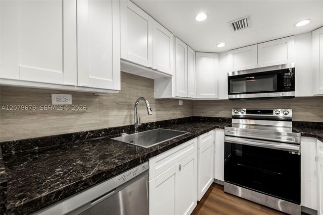 1200 West Ave 317, Miami Beach, FL 33139