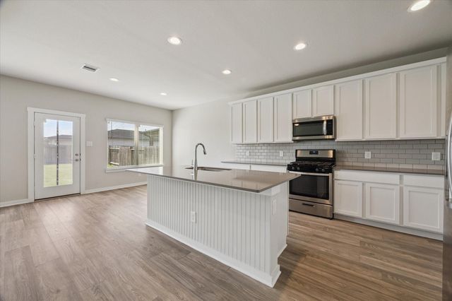 2818 Chancery Summit Court, Houston, TX 77047