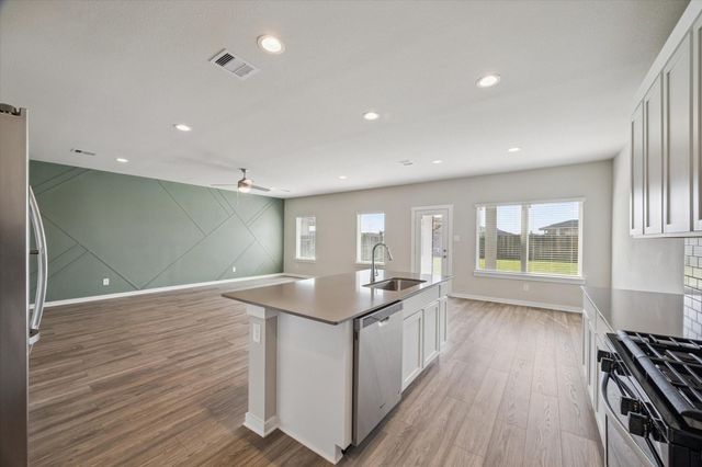 2818 Chancery Summit Court, Houston, TX 77047